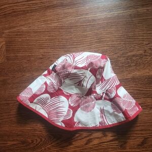 Moschnino size L red and white beach summer hat